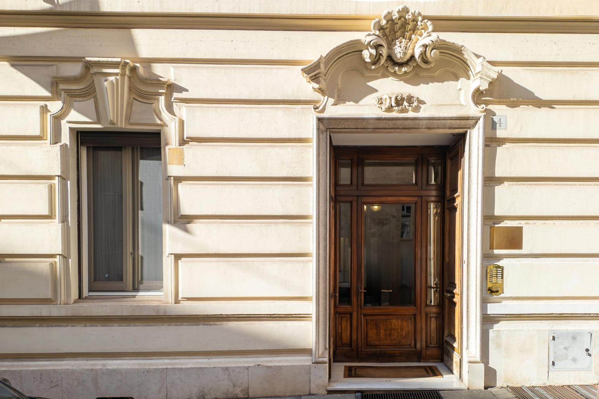 C3 Top Class Apartment, 2 Camere Da Letto, 2 Bagni, Giardino Distante 15 Minuti A Piedi Da Fontana Di Trevi Róma Kültér fotó