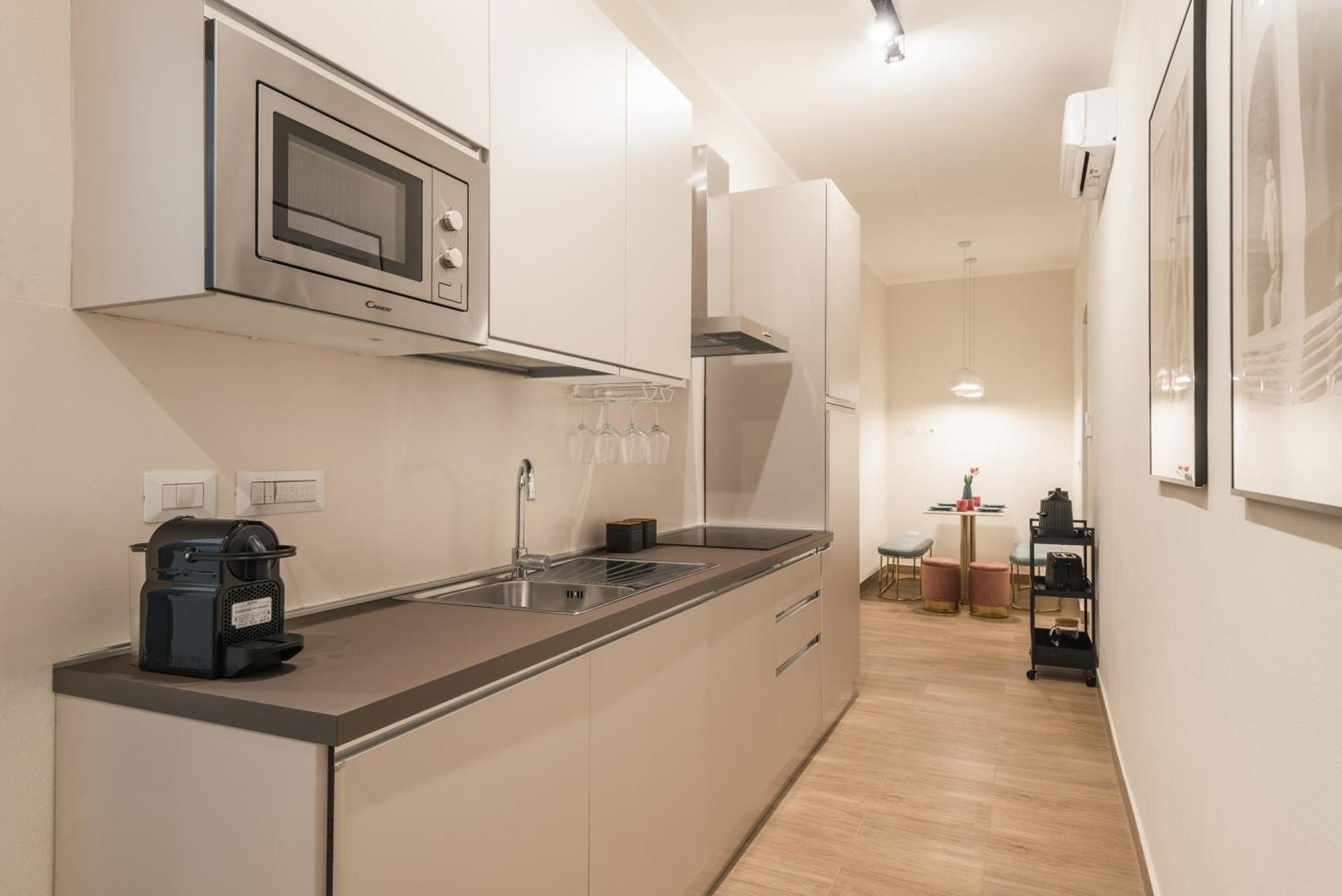 C3 Top Class Apartment, 2 Camere Da Letto, 2 Bagni, Giardino Distante 15 Minuti A Piedi Da Fontana Di Trevi Róma Kültér fotó